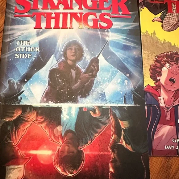 Stranger Things Book Set - Picture 4 of 4
